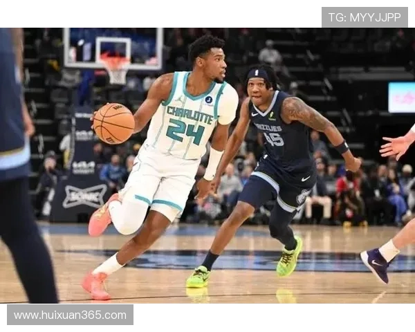 NBA黄蜂与鹈鹕精彩对决全场回放分析与精彩瞬间回顾